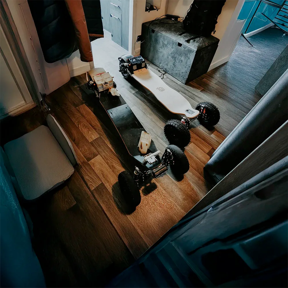 L'époque des Prototypes Sternboard histoire développement eskate électrique recherche innovation startup française salon